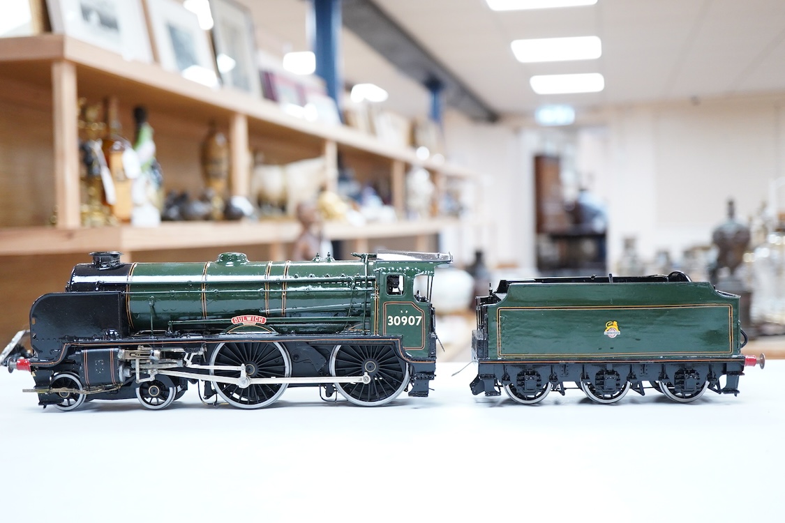 An 0 gauge railway finescale BR Schools Class locomotive built from a kit by David Andrews (2003), Dulwich 30907, powered for 2-rail running and finished in high gloss livery